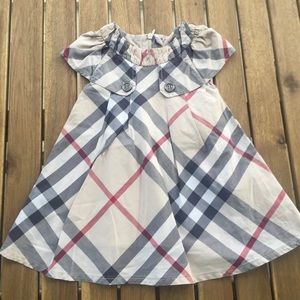 Dress 3 / 6 months Burberry 3 / 6 months